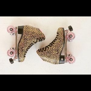 Moxi Jungle Roller Skates Size 8 EUC